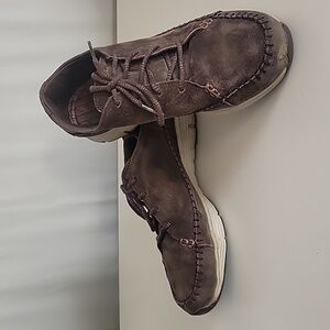 Women's Skechers Shoes Air-Cooled Memory Foam Size 8.5 brown